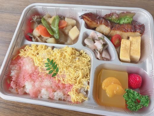 春の お花見弁当 を召し上がりました！